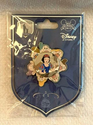 Disney Store Snow White And Seven Dwarfs Spinner Pin