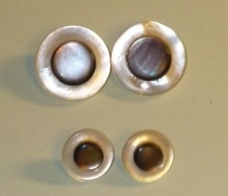 Matching Set Of 4 Mop White Mother Of Pearl Buttons W/ Dark Gray Mop Center