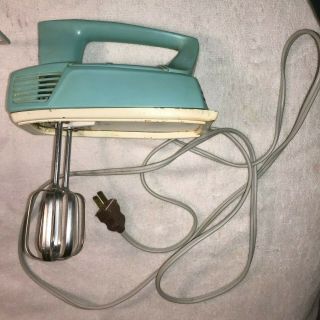 Vintage General Electric Ge 3 Speed Hand Mixer Aqua Turquoise Teal Blue 16m17