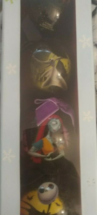 Nightmare Before Christmas Disney Store Exclusive 7 Piece Ornament Set w/ Velvet 3