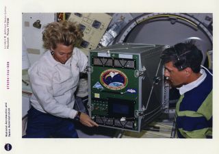 Sts - 94 / Orig Nasa 8x10 Press Photo - Astronauts Still And Thomas Aboard Columbi