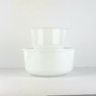 Set 2 Sunbeam Glasbake Mixer Milk Glass Mixing Bowls 3 Qt.  & 1.  5 L Replacement