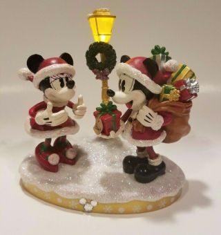 Disney Santa Mickey Mouse Santa And Minnie Christmas Light - Up Figurine N:3048