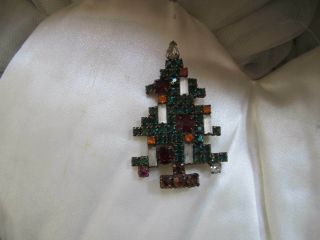 Vintage Weiss Rhinestone 5 Candle Christmas Tree Pin
