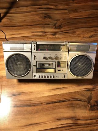 Vintage Sanyo C3 Boombox Cassette Player Retro Ghettoblaster Radio Tape Player