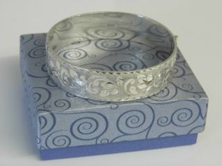 A Fine Vintage Victorian Style Solid Sterling Silver Unusual Cuff Bangle 36.  4g