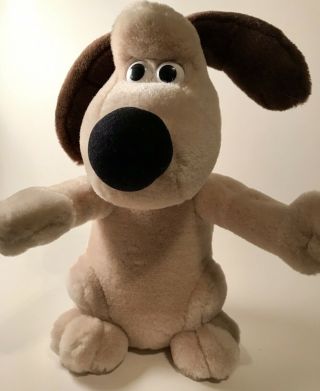Vintage Wallace And Gromit 10 Inch Stuffed Plush Dog Born To Play 1989