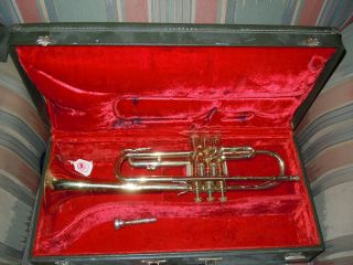 Holton Collegiate T 602 Vintage Trumpet With Mpc Bach 7c Case