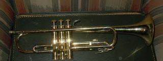 HOLTON COLLEGIATE T 602 VINTAGE TRUMPET WITH Mpc Bach 7C case 2