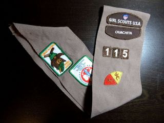 Girl Scouts Brownies Sash With Badges,  1990s
