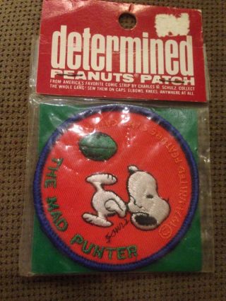 Vintage 3 " Round Snoopy Peanuts " The Mad Punter " Sew - On Clothing Patch
