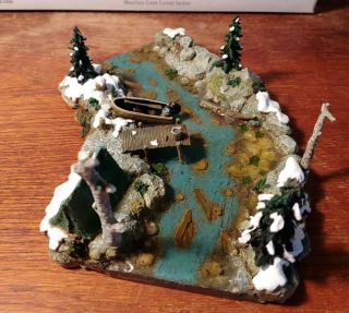 DEPT 56 MOUNTAIN CREEK CURVED SECTION (56.  53005) WITH TENT AND CANOE 2