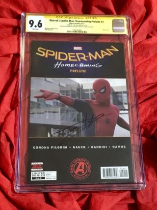 Cgc Ss 9.  6 Spider - Man Homecoming Prelude 2 Photo Cover Signed By Tom Holland