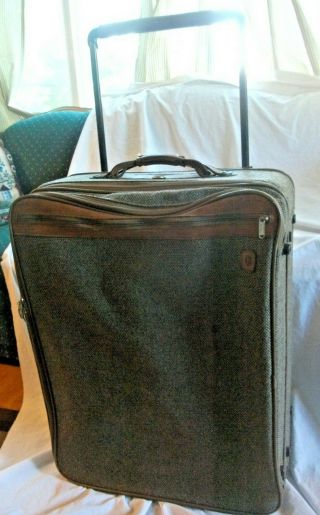 Hartmann Leather,  Tweed Luggage Suitcase Rollers 27 x 22 x 10 w/ lock vtg 2