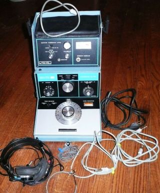 Vintage Zenith Hearing Audiometer Za - 113a Tone Complete &
