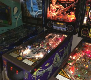 Bride of Pinbot Pinball Machine Williams Coin Op Arcade 1991 Home Use Since 1996 3