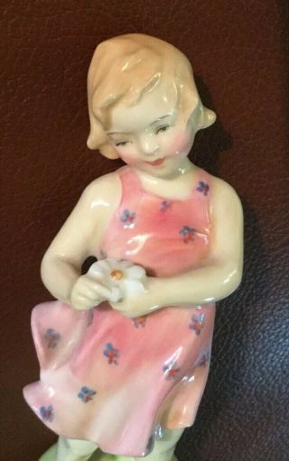 Royal Doulton Figurine He Loves Me Hn2046 Sweet Girl With Flower Pink Dress