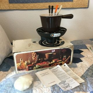 Vtg Brown Le Creuset Fondue Pot Set Burner Stand 4 Forks Orig.  Box Recipes