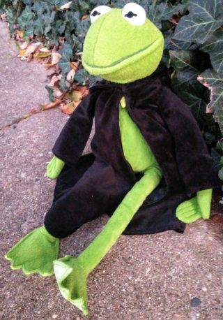 Kermit The Frog Dark Constantine The Muppets Most Wanted 15” Plush Disney Store 3