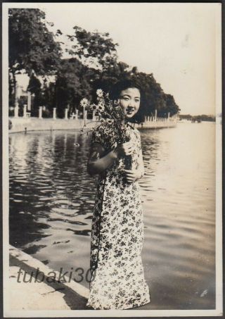 D1 China Zhejiang 浙江 1930s 姑娘 Photo Chinese Girl In West Lake Hangzhou
