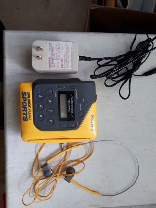 Vintage Sony Sports Yellow Walkman Cassette Am Fm Radio Wm - F2078 - Fully