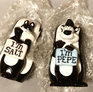 Pepe Le Pew & Penelope 2000 Warner Bros Cartoon S&p Set,  Salt Pepper Shakers