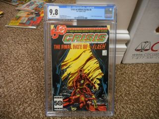 Crisis On Infinite Earths 8 Cgc 9.  8 1985 Dc Death Of Flash Barry Allen Classic C