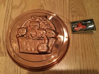 Authentic Old Dutch Design Kittens In Basket Copper And Brass Decorative Mold