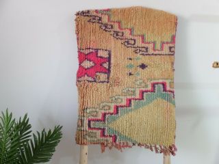 Small Vintage Moroccan Rug Hand Woven By Berber Rug Boujaad 27/20 Inches