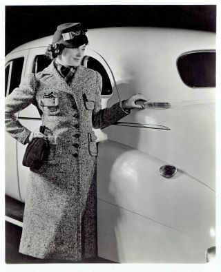 1937 Photo Pinup Fashion Model Poses Next To Graham - Paige Car Sedan