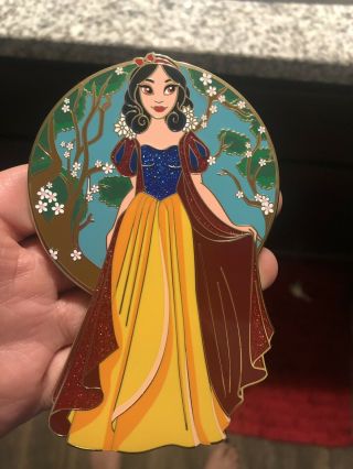 Disney Fantasy Pin Snow White