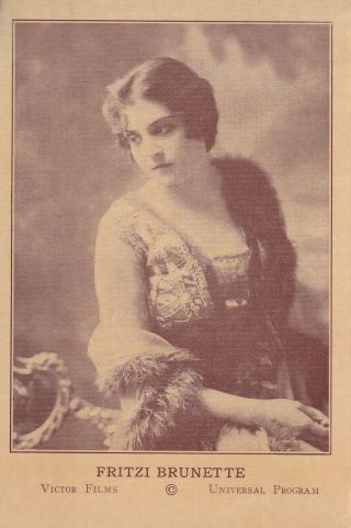Vintage Postcard - Pretty Actress Fritzi Brunette - Victor Films,  Universal Program