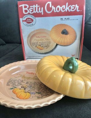 Vintage Betty Crocker Ceramic Pie Dish With Pumpkin Pie Recipe On Plate 9 "