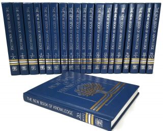 The Book Of Knowledge 20 Volume Set Vintage Encyclopedia Grolier Usa 1992