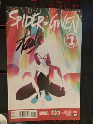 Spider Gwen 1 First Issue Signed By Stan Lee Spiderman Marvel First Appearance