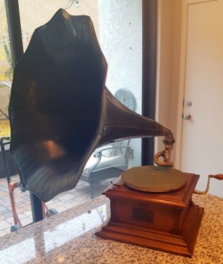 Antique Victor Iii Phonograph Wt.  Morning Glory Horn