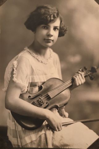 1920’s Young Lady School Girl Violin Violinist Photo Cabinet Card Auburn Ny