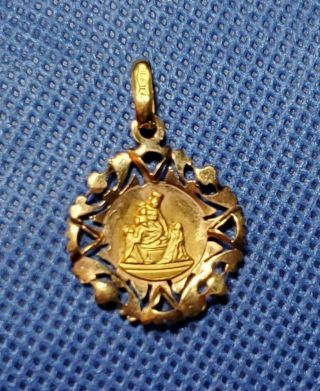 Vintage 18k Gold Catholic Charm Medal Pendant Mary Madonna Baby Jesus Art,  1.  45g