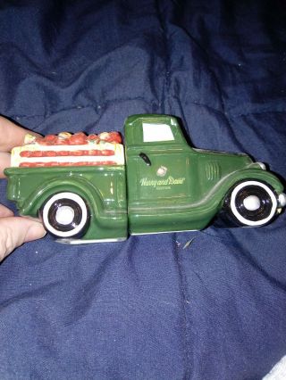 Vintage Harry And David Salt And Pepper Shaker.  Since 1954.  Green Truck.