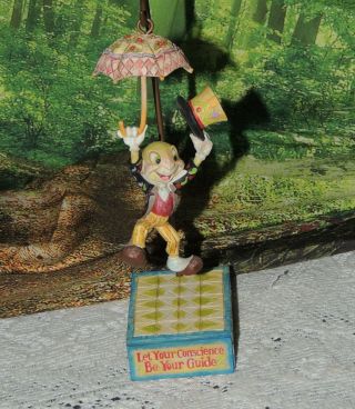 Jim Shore Disney Traditions Jiminy Cricket Let Your Conscience Be Your Guide