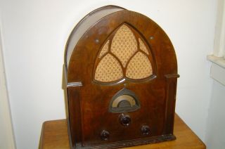 Atwater Kent Model 84 Cathedral Radio