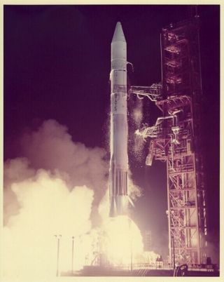 Atlas - Centaur / Orig Nasa 8x10 Press Photo - Intelsat Launch In November 1974