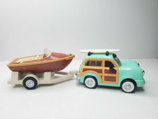 The Chevron Cars 1999 Woody Wagon & C.  C.  Boat 