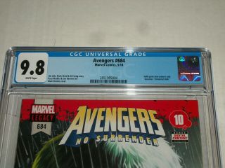 Marvel AVENGERS 684 CGC 9.  8 1st Appearance of the Immortal Hulk HOT KEY ISSUE 3