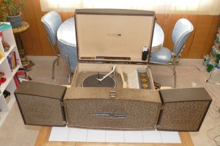 Restored 1959 Rca Vp - 33k Portable Tube Stereo Phonograph W/ Detachable Speakers