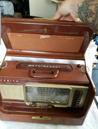 Zenith L600 Brown Leather Trans Oceanic Shortwave Radio