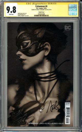 Catwoman 4 Cgc 9.  8 Ss Signed By Stanley Artgerm Lau Dc Comics Batman