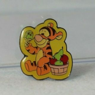 Disney Hkdl Hong Kong Pin Winnie The Pooh Family Baby Tigger Ice Cream Fruit