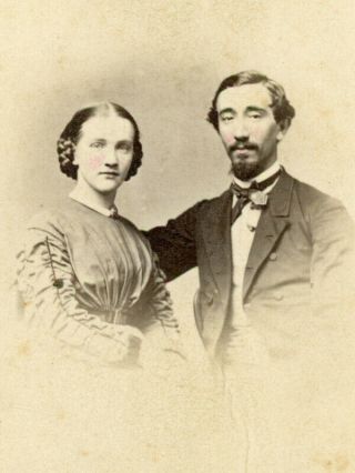 Civil War Cdv Well To Do Couple By Mcclees Of Philadelphia