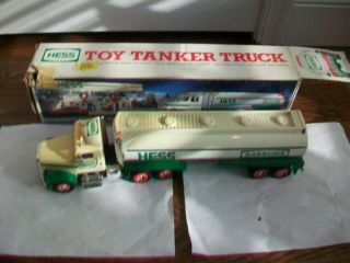 1990 Edition Hess Toy Tanker Truck Lights,  Horn,  Back Up Alert